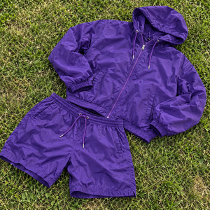 Ensemble en nylon à capuche personnalisé, veste zippée sur le devant, short à cordon de serrage, coupe décontractée, streetwear unisexe, ensemble de vêtements d'été en deux pièces - Product Image 2
