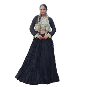 Último diseñador Pure Heavy Rayon Gamthi Kodi Work Lehenga Choli por FabZone Indian & Pakistani Clothing - Product Image 1