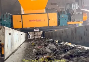 Broyeur de déchets en vrac élégant à double arbre semi-automatique, capacité supérieure à 5000 kg/h, machines de broyage du plastique - Product Image 3