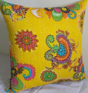 Housse de coussin Kantha en coton indien traditionnel cousu à la main fermeture à glissière matelassée pour une utilisation de canapé décoratif pour la maison en plein air - Product Image 3