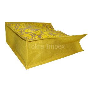 Bolsa de Compras de Yute Laminado PP con Diseño Floral de un Solo Color y Asas de Cuerda, la Más Vendida en Línea, Moderna y Elegante, Ideal para Regalo - Product Image 3