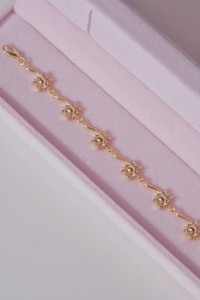 Bracelet Charmant en Argent Sterling Plaqué Or Soleil avec Zircon Cubique, Bijou Délicat pour Tous les Jours, Cadeau Idéal pour Fête et Anniversaire pour Femme - Product Image 2