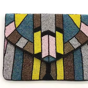 Elegant <b>Pink</b> Floral Seed Beaded Envelope Clutch for Wedding Event Parties Luxurious Sling Bag Boho Fashionable Women Handbag - Product Image 4