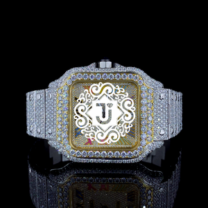 Reloj de Moissanita y Diamantes de Oro y Oro Rosa de Excelente Calidad, Ideal para Regalos en Tiendas de Moda y Reventa, Disponible para la Venta - Product Image 1