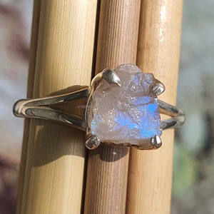 High Quality 925 Sterling Silver Handmade Birthstone <b>Ring</b> Genuine Rainbow Moonstone Rough Gemstone Wedding Engagement Gift - Product Image 4