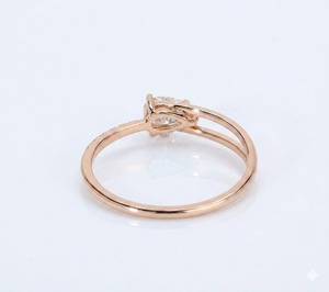 Bague de fiançailles en or jaune 14K avec diamant de laboratoire en forme de poire de 0,50 carat en or rose, certifiée IGI VVS2, à sangle fendue, pour femme, vente en gros - Product Image 5