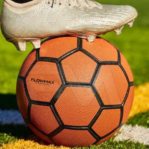 Balón de Fútbol Térmico Ligero de Nuevo Diseño, Balón de Fútbol Térmico de Cuero Suave para Práctica - Product Image 4