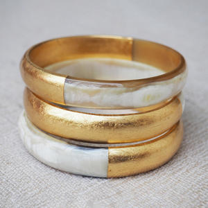 Most and Hot Sell Buffalo Horn <b>Bracelet</b> Used to create versatile and natural looking statement pieces and <b>stacked</b> bangles. - Product Image 6