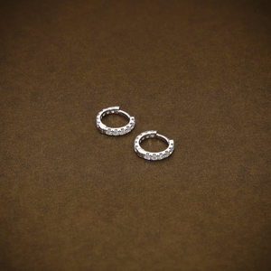 Pendientes de Aro con Diamantes Cultivados en Laboratorio, Corte Redondo, 0.53CT de Peso Total, Diamantes Certificados E-F VVS2, Pendientes de Diamantes Clásicos - Product Image 1