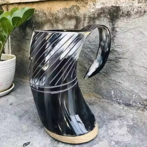 Mug Viking en corne écologique fait main, couleur corne naturelle - Product Image 1