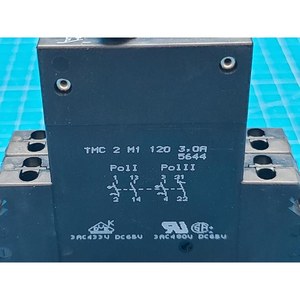 PHOENIX CONTACT TMC 2 M1 120 3A Utilisé comme pièce détachée d'équipement semi-conducteur d'occasion - Product Image 3