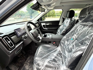 Voiture hybride SUV Chery Tiggo 7 C-DM Jin 2023, 7563 km parcourus, 120 km autonomie, 1.5T DHT FWD, vente en gros de voitures d'occasion auprès d'un fournisseur chinois - Product Image 3