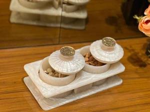 Pot décoratif moderne en résine avec couvercle, fait main, pour rangement cuisine, salle de bain, thé, café, bonbons - Product Image 3