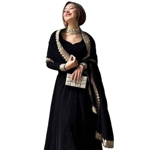 Mariage Hiver Velours Lehenga Choli Hevy Lehenga Choli Fantaisie Plan Lehenga Choli Collections - Product Image 1