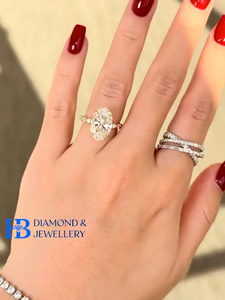 Anillo de Compromiso con Diamante Cultivado en Laboratorio de Corte Ovalado de 3 Quilates, Oro Sólido de 14K, Certificado IGI, Solitario con Halo Oculto, Set de Regalo para Boda - Product Image 3