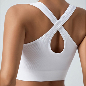 Soutien-gorge de sport côtelé blanc pour femme, col en U, respirant, maintien moyen, style uni, pour yoga et fitness, vente en gros 2026 - Product Image 3
