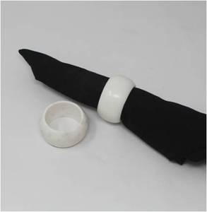 Anneaux et supports de serviettes en résine bicolore modernes personnalisables en gros, blancs, durables et écologiques pour la décoration de table de mariage de luxe - Product Image 4