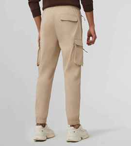 Pantalon de survêtement cargo beige pour homme, taille élastique avec cordon de serrage, plusieurs poches, décontracté, pour l'automne, en coton mi-lourd - Product Image 4