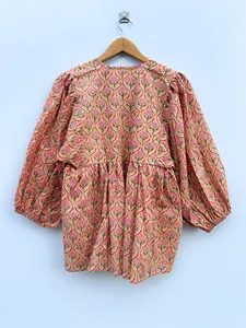 Robe mini décontractée d'été élégante en coton champagne à imprimé floral fait main, manches bouffantes, coupe ample bohème, col noué - Product Image 6