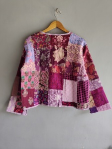 Quilted <b>Patchwork</b> <b>Jacket</b> Women's V-neck Full Sleeve Cotton Autumn Style Regular Length Patch Pocket Applique Design gift - Product Image 6