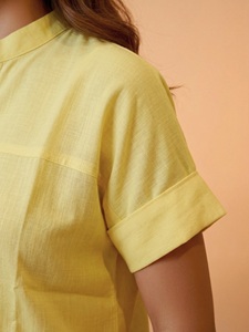 เสื้อเชิ้ตแฟชั่นผ้าฝ้ายสำหรับผู้หญิง สวมใส่สบายๆ ในวันหยุดสุดสัปดาห์หรือใส่ทุกวัน จากผู้ผลิตในอินเดีย ราคาขายส่ง - Product Image 5