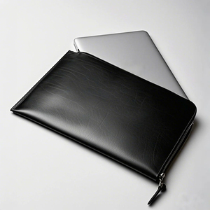 ซองใส่แล็ปท็อปหนัง PU เรียบง่าย สีฟ้าอ่อน ดีไซน์มินิมอล - Product Image 2