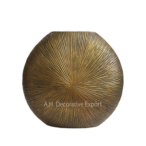 Gold Antique Metal Flower <b>Vase</b> With Handmade Texture Designing Tabletop Flower <b>Vase</b> for Home Living Room Decoration Metal <b>Vases</b> - Product Image 2