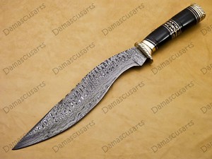 Cuchillo de Supervivencia Forjado a Mano de Acero de Damasco, Hoja Fija de Punta Caída con Borde Serrado, para Caza y Actividades al Aire Libre - Product Image 5