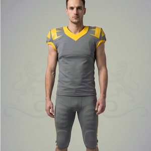 Ensemble d'uniformes de football américain pour hommes, gris et jaune, col en V, manches courtes, respirant, en maille, taille élastique, style ajusté - Product Image 1