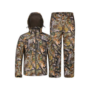 Traje de Caza 2026 Impermeable con Capucha Desmontable, Cálido, Aislado con Algodón, Múltiples Bolsillos, Estampado de Hojas - Product Image 1