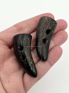 100% natural50 Uds. Botones de palanca de decoración marrón y negra abrigos de palanca botones de agujero de costura Punto de cuerno artesanías de madera para ropa - Product Image 4