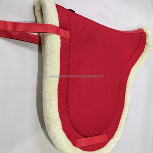 Tapis de selle en maille doublé en fourrure de cheval, toutes couleurs, nouveau modèle de grande qualité, fabriqué en inde - Product Image 5