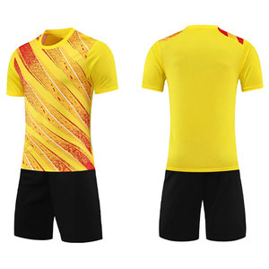 Tenue de sport professionnelle, uniforme de football pour adultes, nouveau design personnalisé par sublimation et taille personnalisée, uniformes de football unisexes - Product Image 3