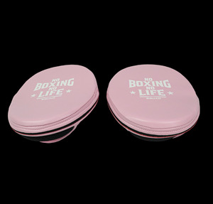 Genuine Leather <b>Focus</b> <b>Pads</b> Curved Punching Mitts Boxing Training Target Hand Shields For Martial Arts Gym - Product Image 3