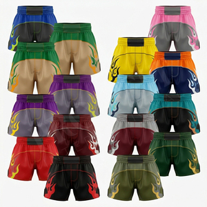 Shorts de boxe Muay Thai de qualité supérieure, shorts de combat d'arts martiaux personnalisés, shorts d'entraînement de kickboxing pour hommes, vêtements de sport en tissu satiné - Product Image 1