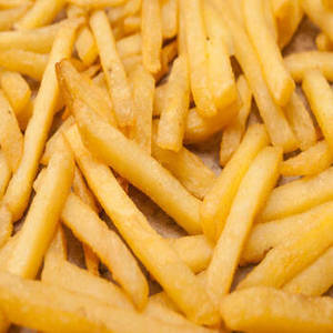Frites surgelées indiennes Fittree de qualité supérieure, croustillantes, salées et assaisonnées pour les restaurants et les chaînes d'approvisionnement Horeca - Product Image 1