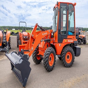 Chargeuse sur pneus Kubota R430 robuste, conception compacte, équipement de manutention pour la construction industrielle, les fermes et les entrepôts - Product Image 2