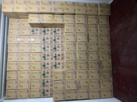 Chips de pommes de terre Lays Stax à la crème sure et à l'oignon 100g Chips frites savoureuses et salées en boîte Meilleur prix de gros de l'exportation du Vietnam