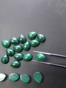 Malaquita Natural, Cabochones en Forma de Pera de 5x3MM, Piedras Preciosas Sueltas para Joyería - Product Image 1