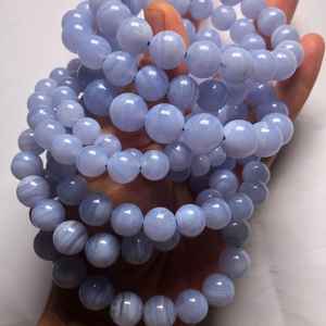 Perles d'agate bleue naturelle, perles de calcédoine bleue, perles de pierres précieuses en vrac pour la création de bijoux, artisanat DIY - Product Image 1