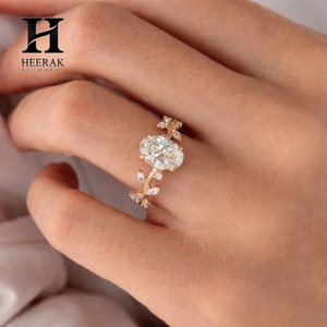 Anillo de Compromiso Vintage con Diamante Cultivado en Laboratorio de Corte Ovalado, Oro Rosa de 14K, Banda con Diseño Floral de Hojas y Enredaderas, Anillo Solitario de Moissanita para Mujer - Product Image 3