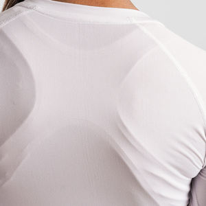 Camiseta de Compresión 2026 al por Mayor, Precio Económico, Camiseta de Compresión Lisa, Personalizable, Camiseta Deportiva al por Mayor, Ropa Deportiva - Product Image 6