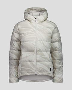 Chaqueta de invierno acolchada personalizada para mujer, ropa informal premium para exteriores, a prueba de viento, con cierre de cremallera y bolsillos laterales. - Product Image 5