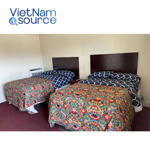 ชุดเฟอร์นิเจอร์ห้องนอนโรงแรมราคาประหยัดแบบพรีเมี่ยม: รวมเก้าอี้ตู้ไม้การประมวลผลภายในที่สมบูรณ์คำสั่งซื้อจำนวนมาก - Product Image 3