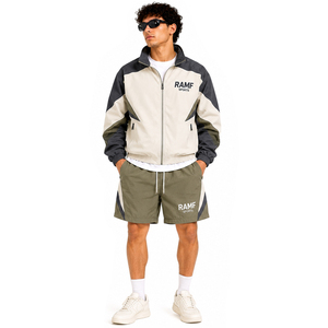 Ensemble coupe-vent pour homme en polyester et nylon, veste zippée et short, deux pièces - Product Image 1