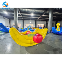 Tiaxun Bateau Gonflable Aquatique pour Enfants : Balançoire Aquatique, Bateau Banane, Dauphin Flottant pour Parc Aquatique
