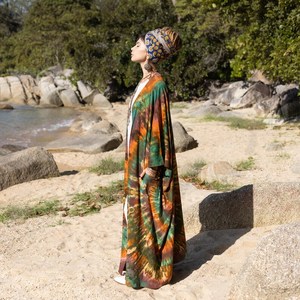 Dernier design Taille unique Kimono avec ceinture Beau Kimono avec tissu rayonne Fait à la main Tie Dye Design Femmes Kimono Robe - Product Image 2
