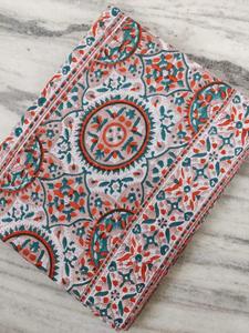 Tela de algodón estampada a mano de Jaipur, tela india hecha a mano para vestidos, proveedor mayorista de tela de algodón. - Product Image 4
