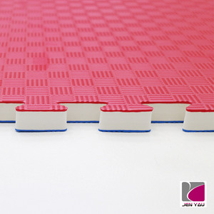 Martial Arts Foam Mat 100x100cm 20mm Grid Pattern <b>EVA</b> 40-50D for MMA BJJ Wrestling Gym - Product Image 1