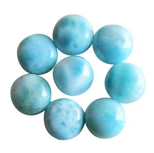 Lot en gros de cabochons de larimar naturels calibrés de forme ronde, collection minimaliste, pour fournisseur de bijoux fins et délicats - Product Image 3